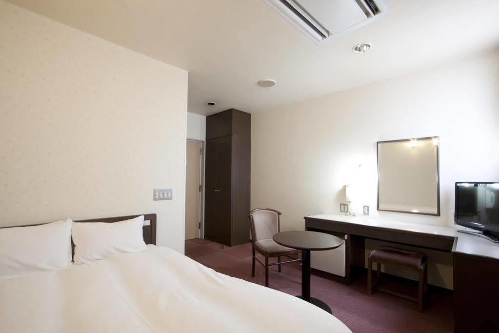 Wakayama Daini Fuji Hotel Екстериор снимка